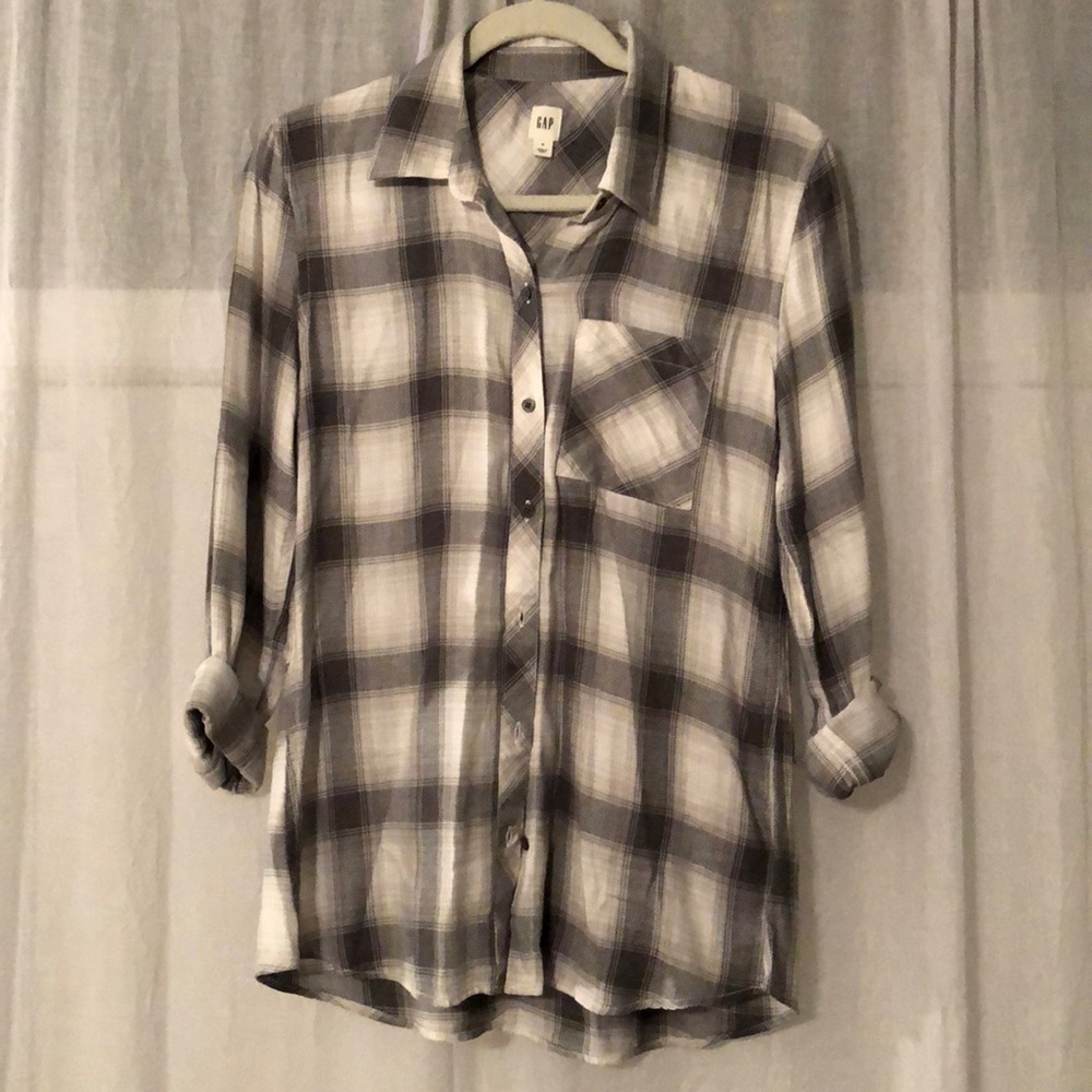 Plaid Gap shirt